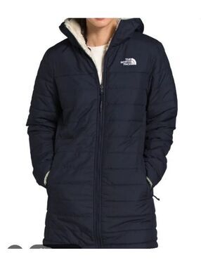 SIZE  M  North Face Women's Reversible Quilted Hooded Coat with Sherpa Fleece